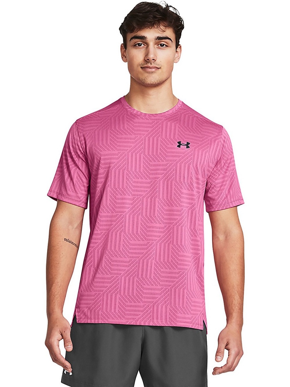 NWT Under Armour Men's Tech Vent Geotessa Pink Short Sleeve Tee